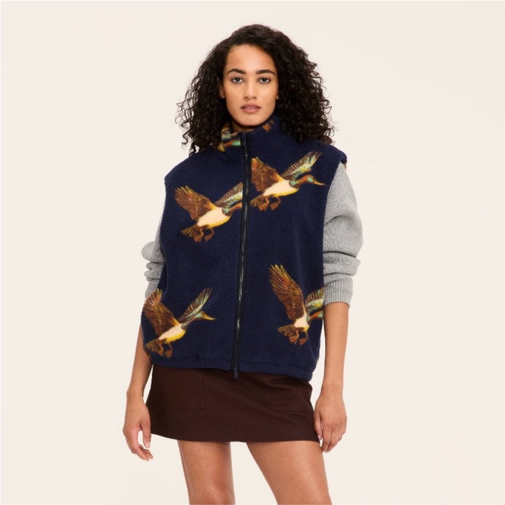 Adult Duck Print Fleece Vest - Woolrich x
Target Navy NWT